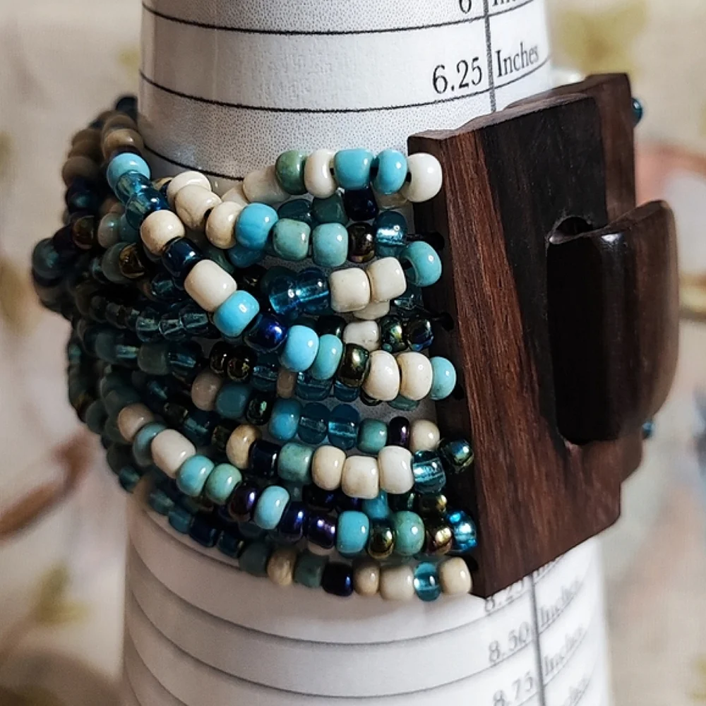 Wood Clasp Seed Beaded Blue Turquoise Cream Twisted Stretch Vintage Bracelet MCM